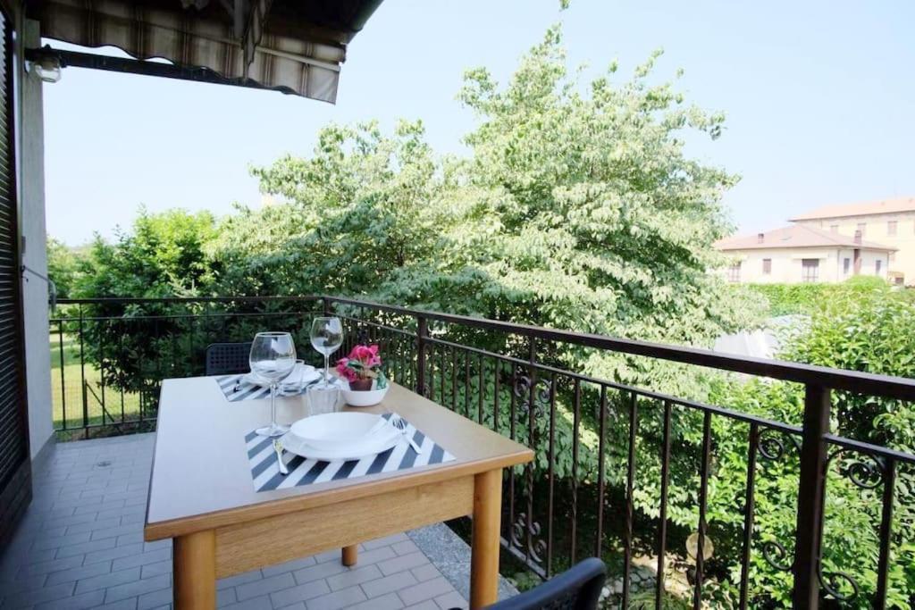 Il Vecchio Kiwi - House With Private Garden Villa Oleggio Castello Dış mekan fotoğraf